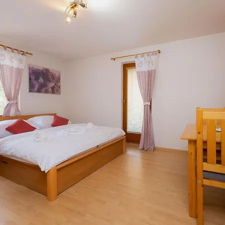 Korbacikovo - Mala Fatra Konukevi 3*